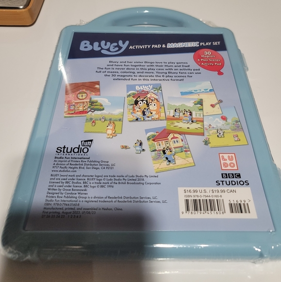 Bingo & Bluey Activity Pad & Magnetic Play Set - Picture 2 of 2